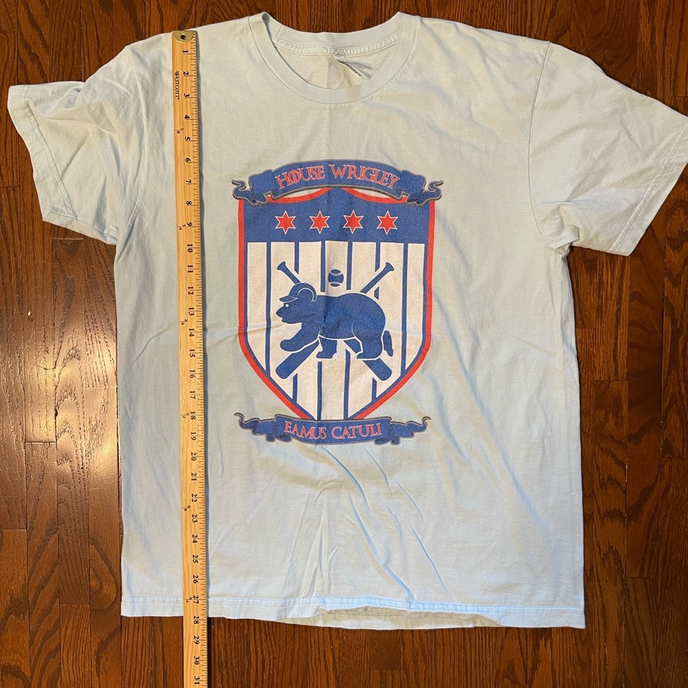 Chicago Cubs Game of Thrones themed tshirt.  Mens XL.